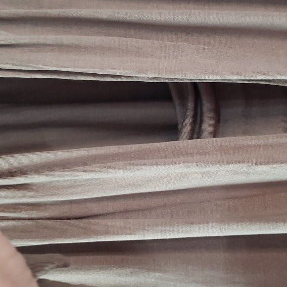 Banana Republic 100% Silk Sleeveless Faux Wrap Blouse Balloon Waist Small - Picture 4 of 15